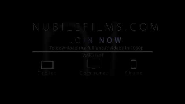 Превью Лесбиянки на кровати кончают от мастурбации № 12427