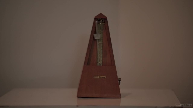 Превью Чернокожий толстяк трахает молодую, белую красотку № 44111